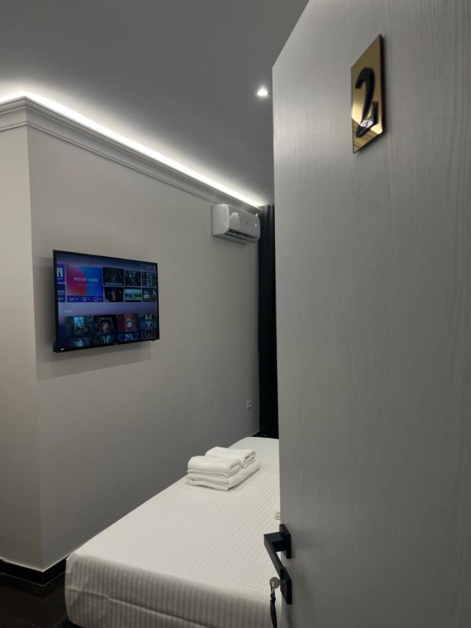 Checkpoint Tirana Apartments Bagian luar foto
